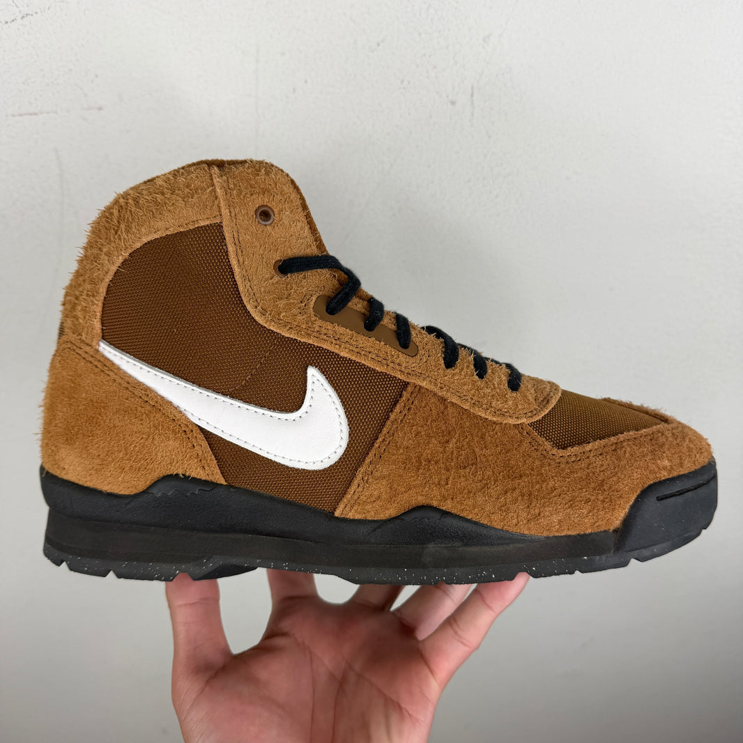 Stussy Nike Baltoro British Tan Sneakers