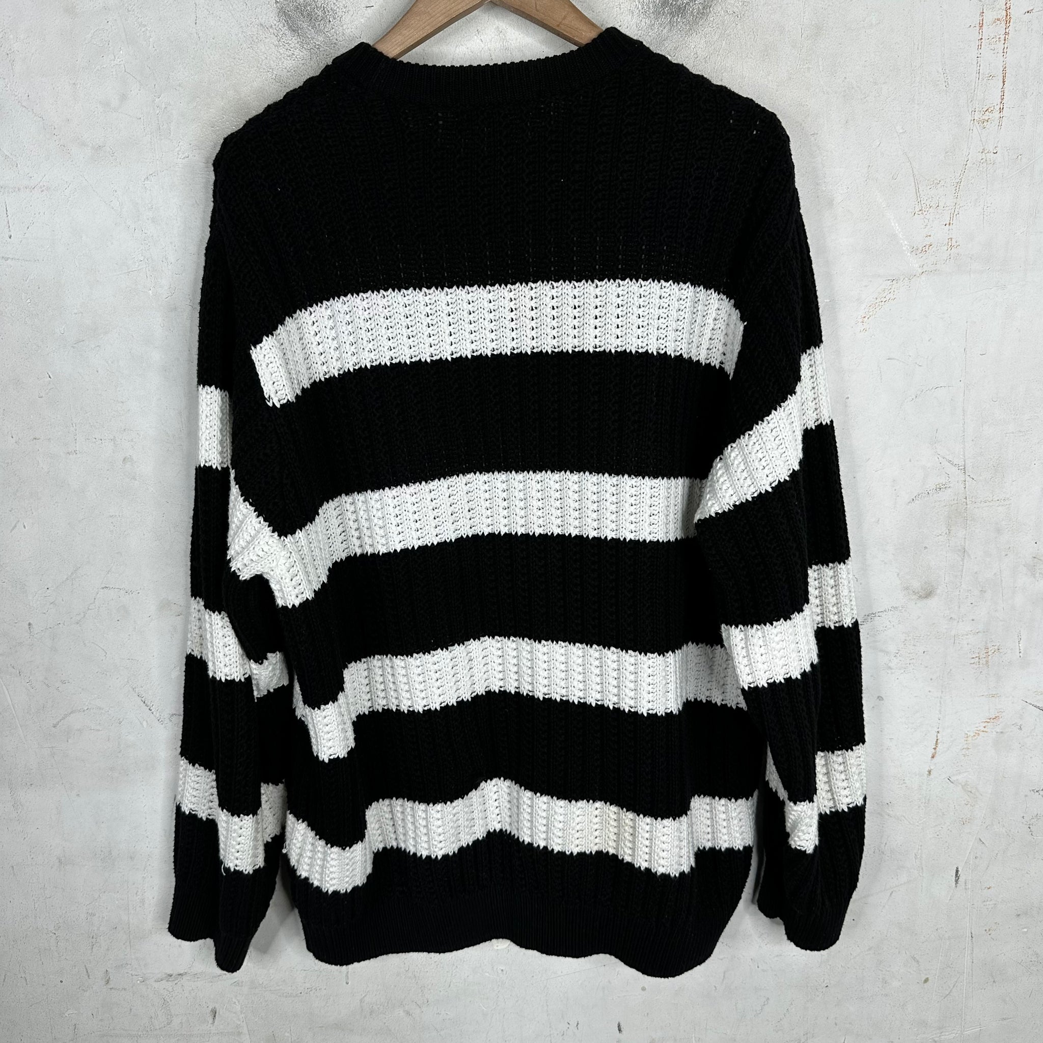 Supreme Loose Gauge Striped Sweater – www.Lukes.store Supreme Loose Gauge Striped Sweater – www.Lukes.store