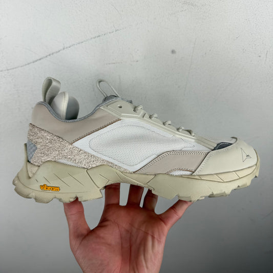 ROA Lhakpa Hiking Sneakers