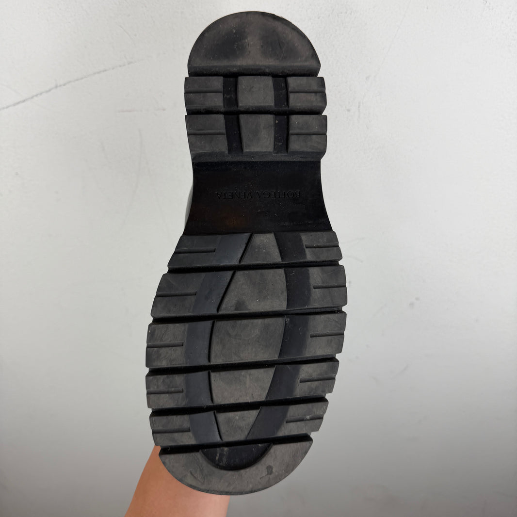 Bottega Veneta White/Black Tire Derby