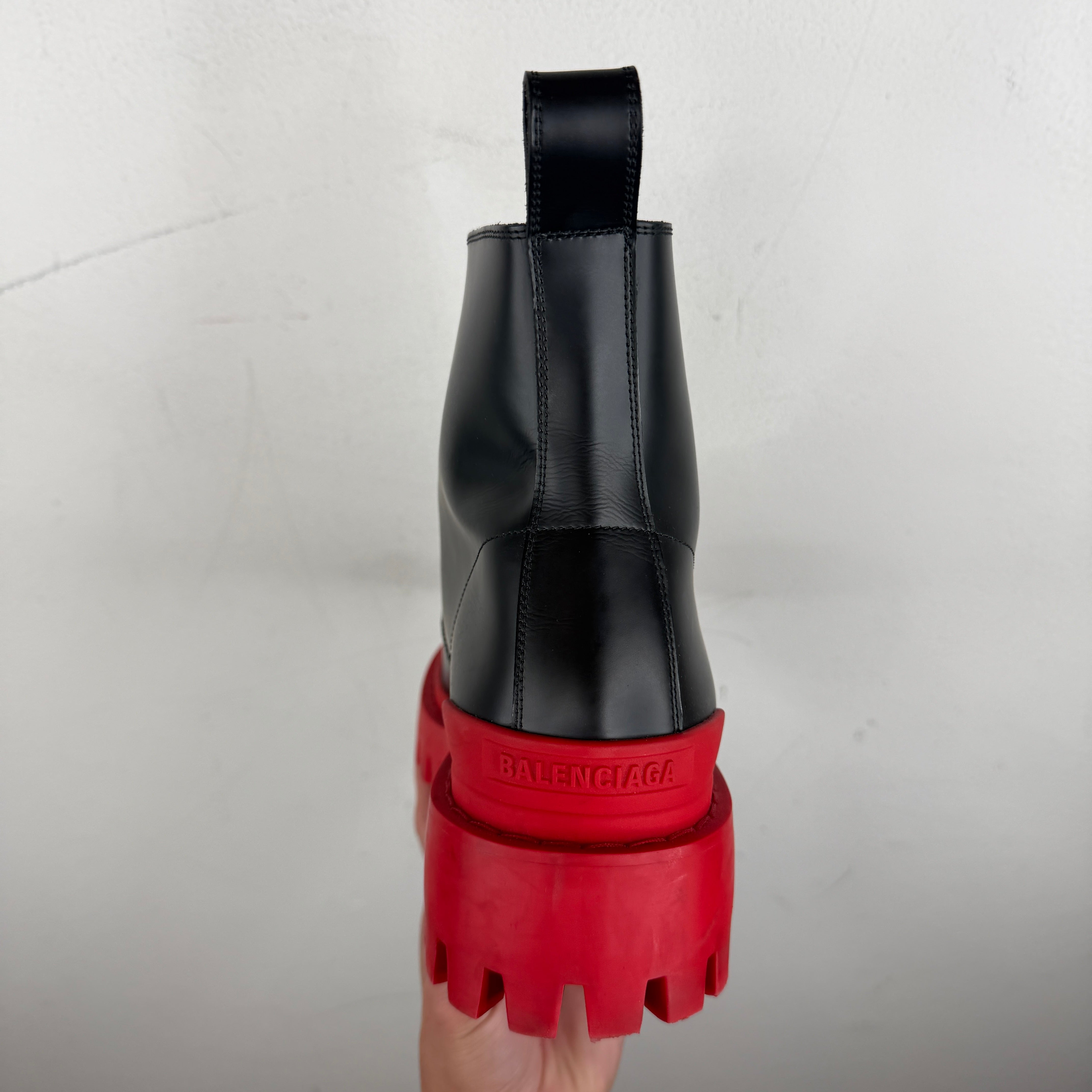 Balenciaga Red/Black Strike Boots – www.Lukes.store