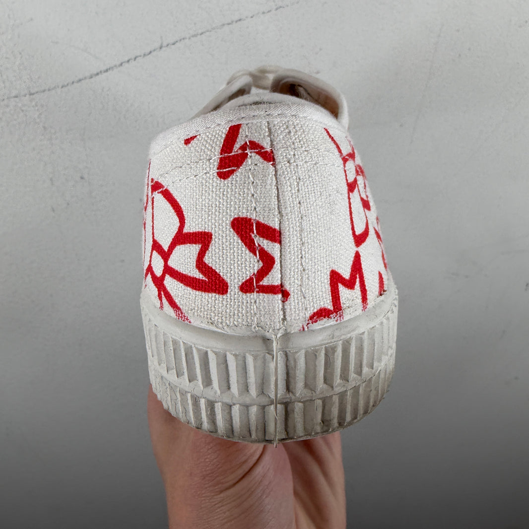 CDG Girl Bowtie Low Top Sneakers