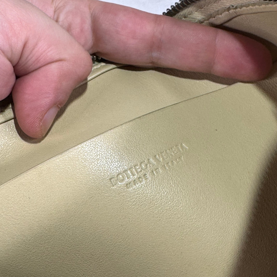 Bottega Veneta Beige Woven Clutch Pouch