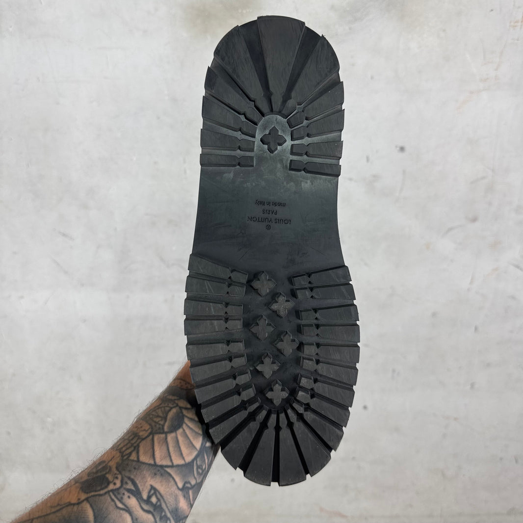 Louis Vuitton Signature Logo Abbesses Derby