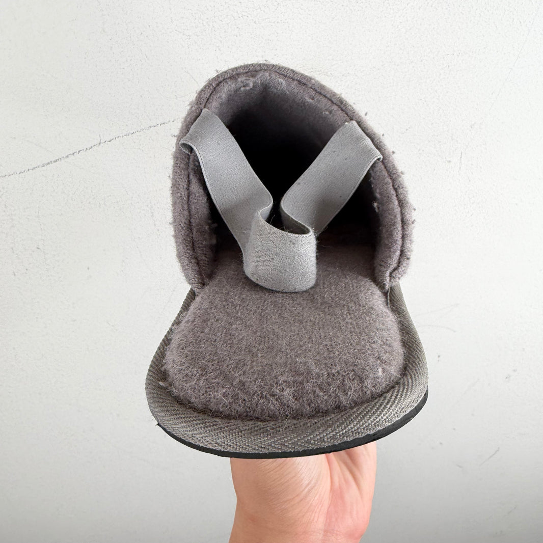 Alexander Digenova Gray House Slippers