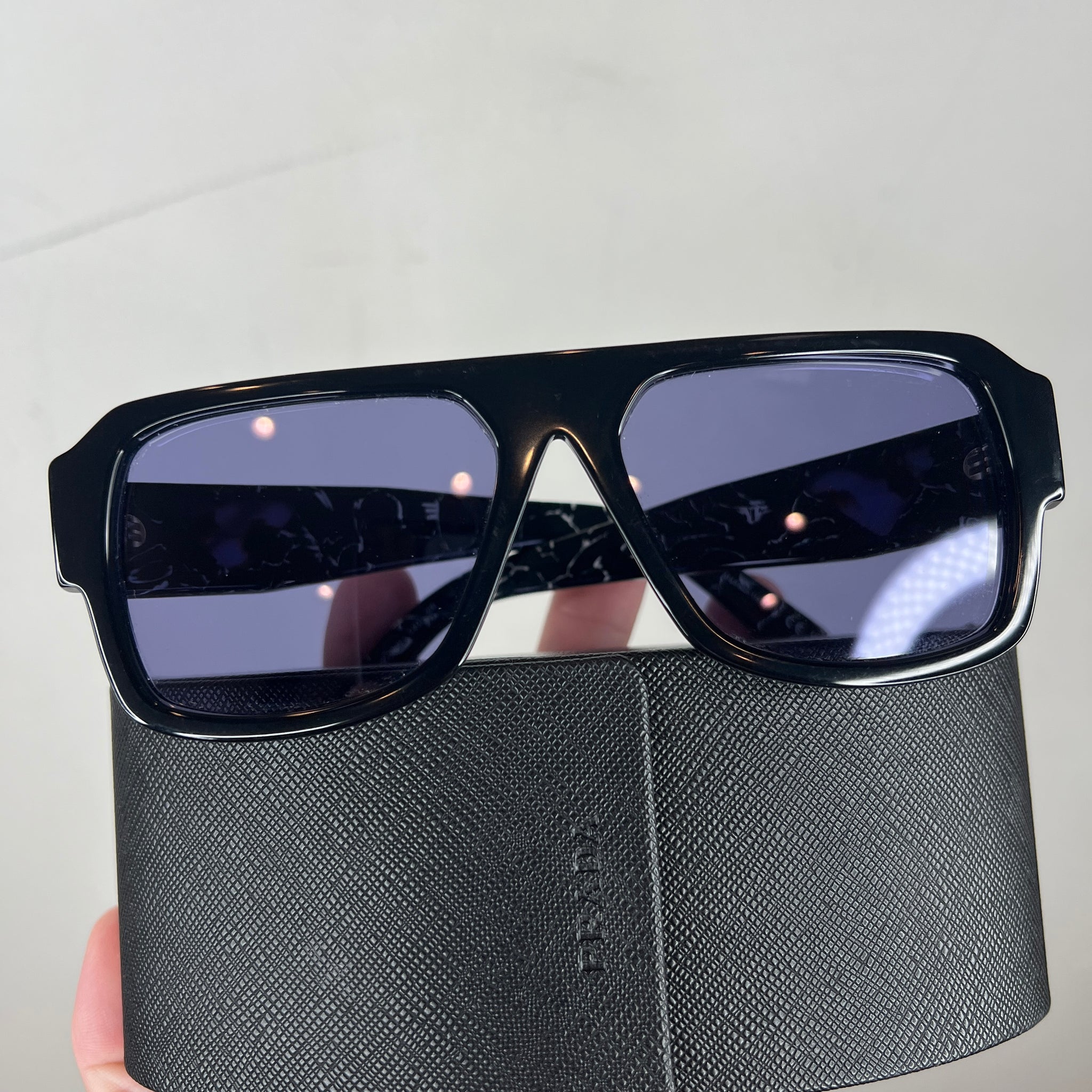 Prada SPR 22Y Sunglasses