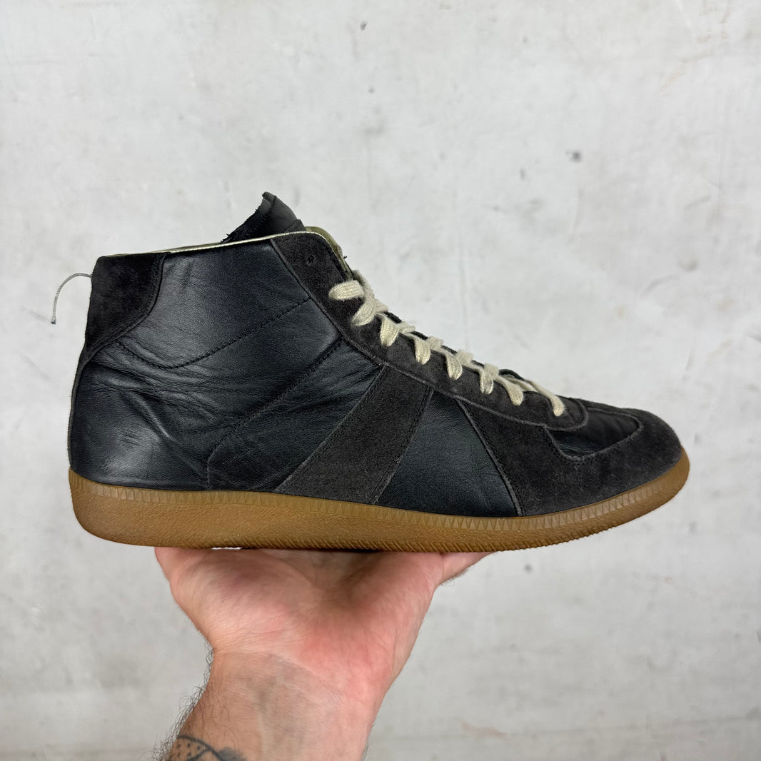 Margiela Black/Gum Mid Top Replicas