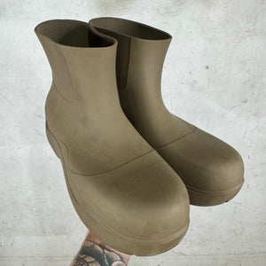 Bottega Veneta Brown Rubber Puddle Boots