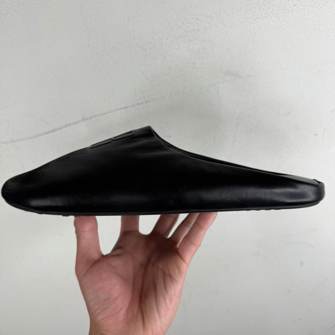 Balenciaga Chateau Leather Slippers