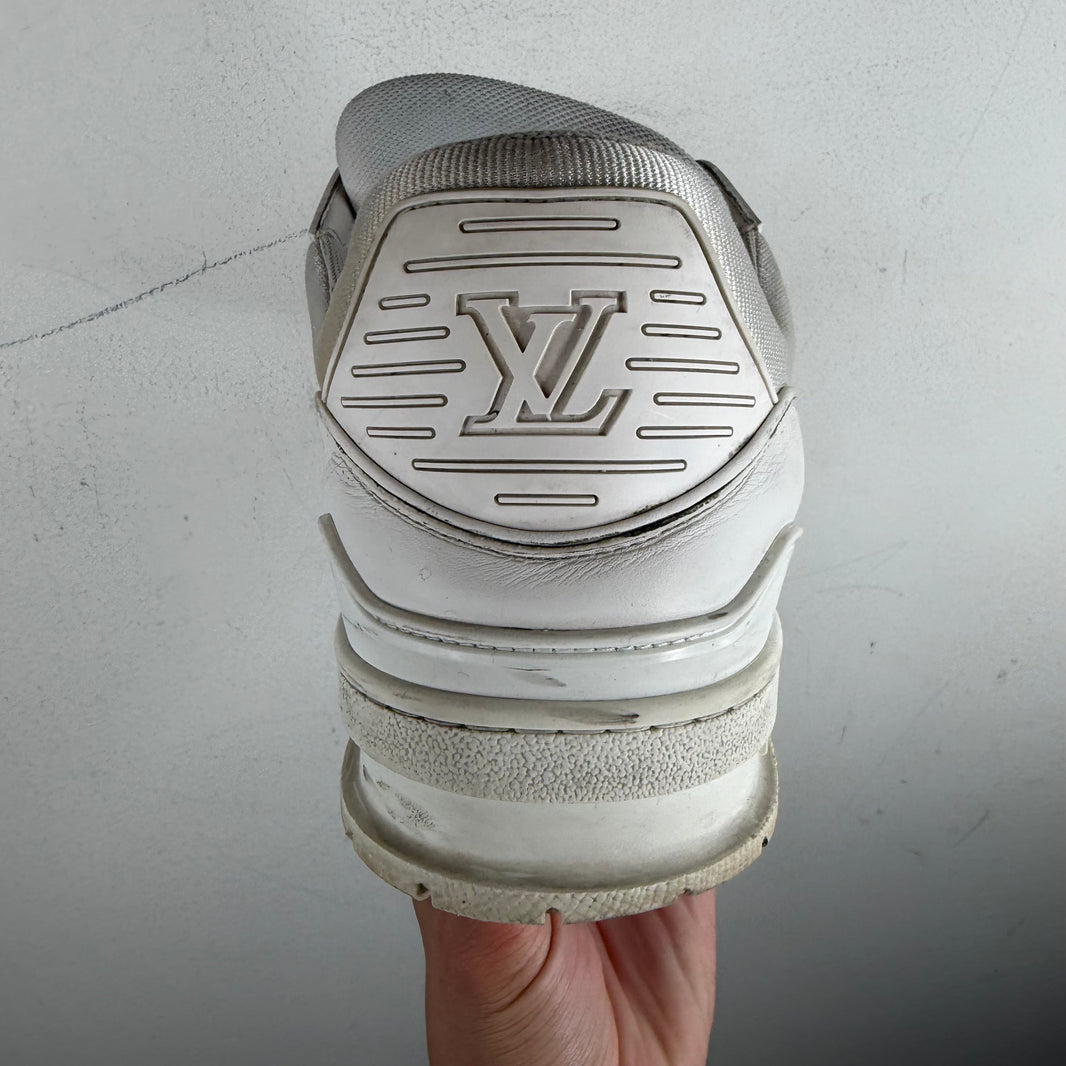 Louis Vuitton White/Gray Trainer Sneakers