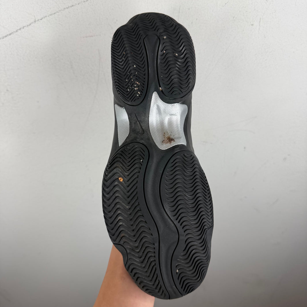 Supreme Nike Air Zoom Courtside Sneakers