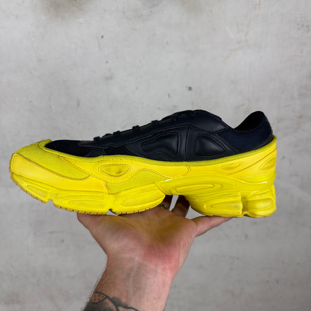 Raf Simons Navy/Yellow Ozweegos
