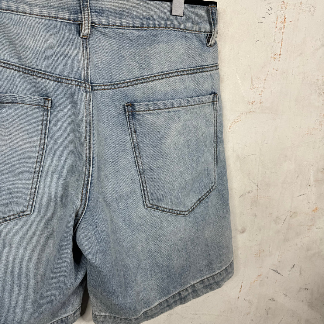 Sicko Baby Light Wash Jorts
