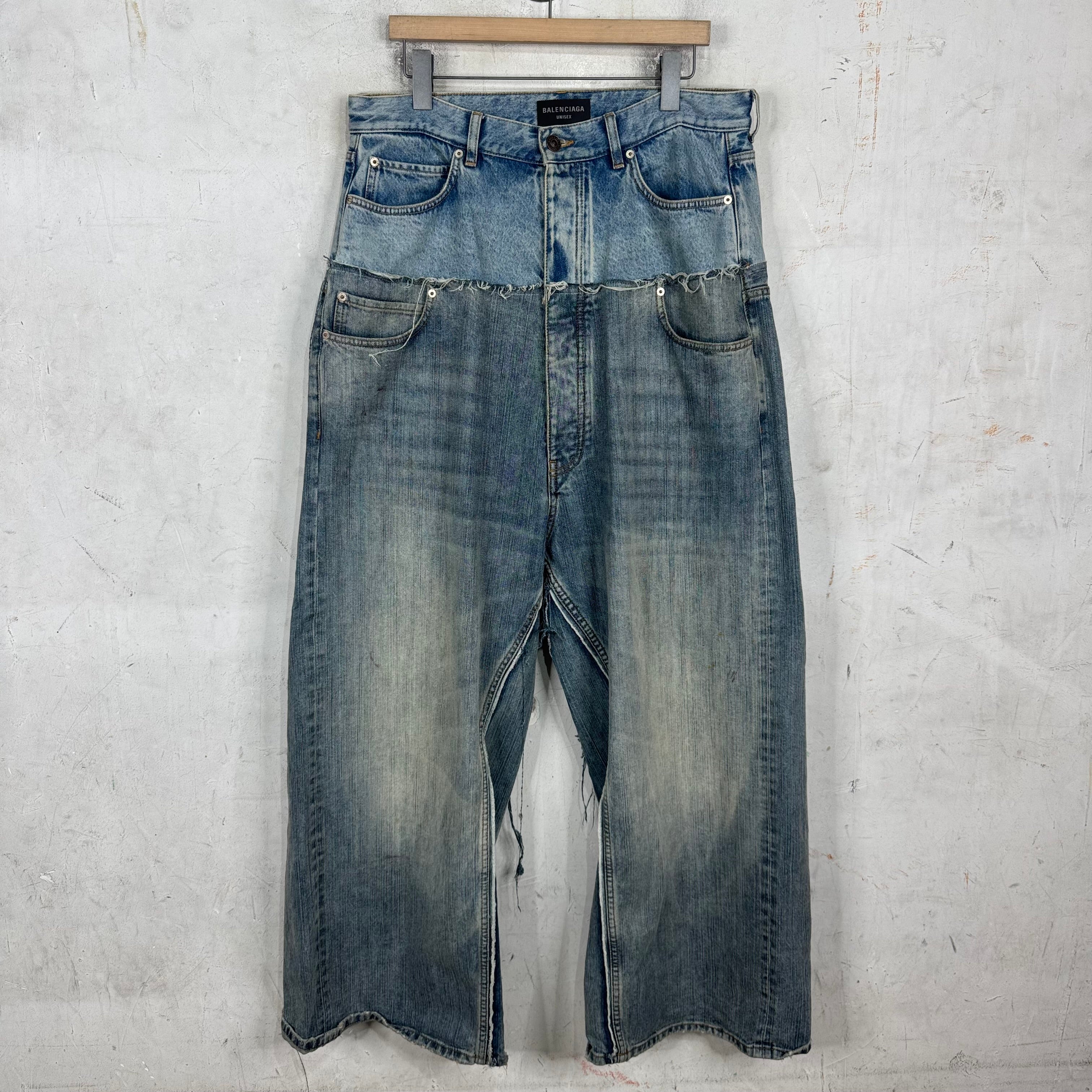 カプセル　BALENCIAGA Cut Up Baggy Denim Balenciaga Cut Up Baggy Jeans – www.Lukes.store