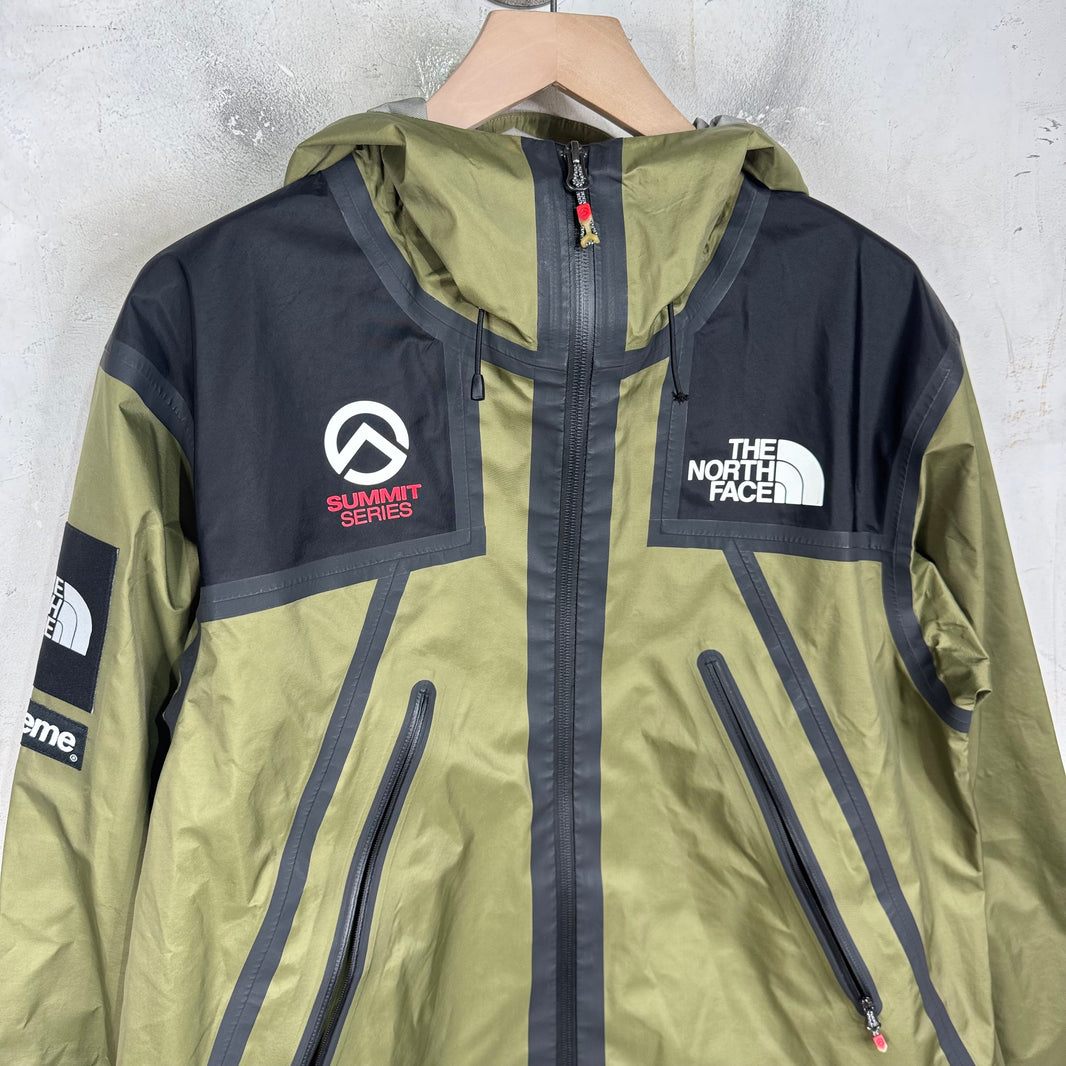 Supreme x TNF Summit Series Shell Jacket