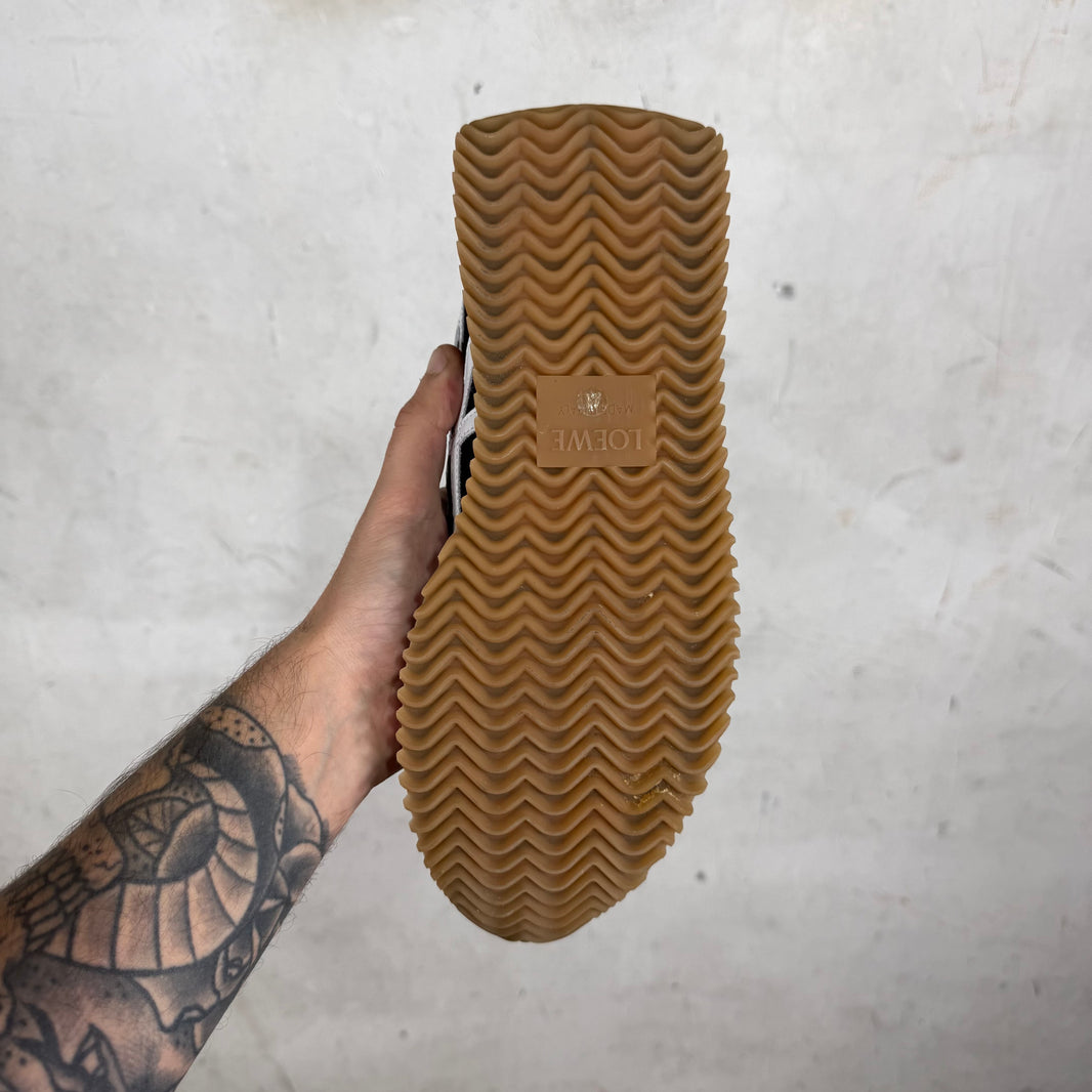 Loewe Black/Gum Runners