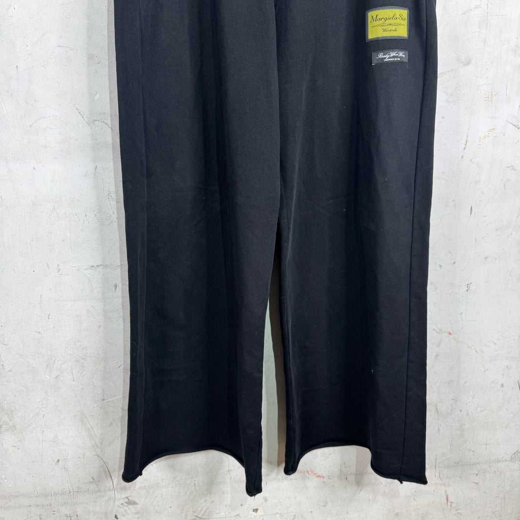 MM6 Patch Logo Baggy Sweatpants