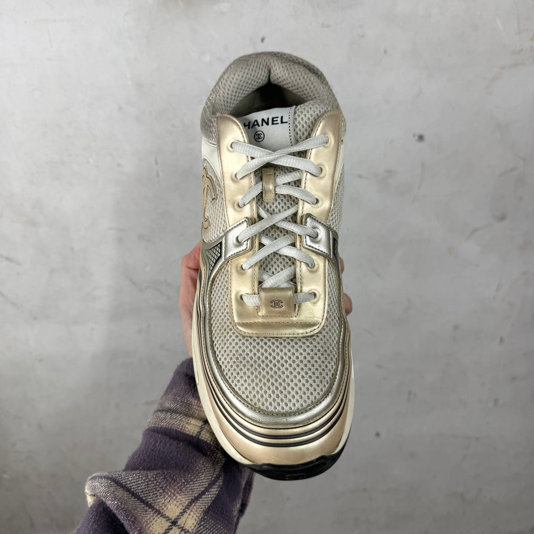 Chanel CC Runner Gold Laminate