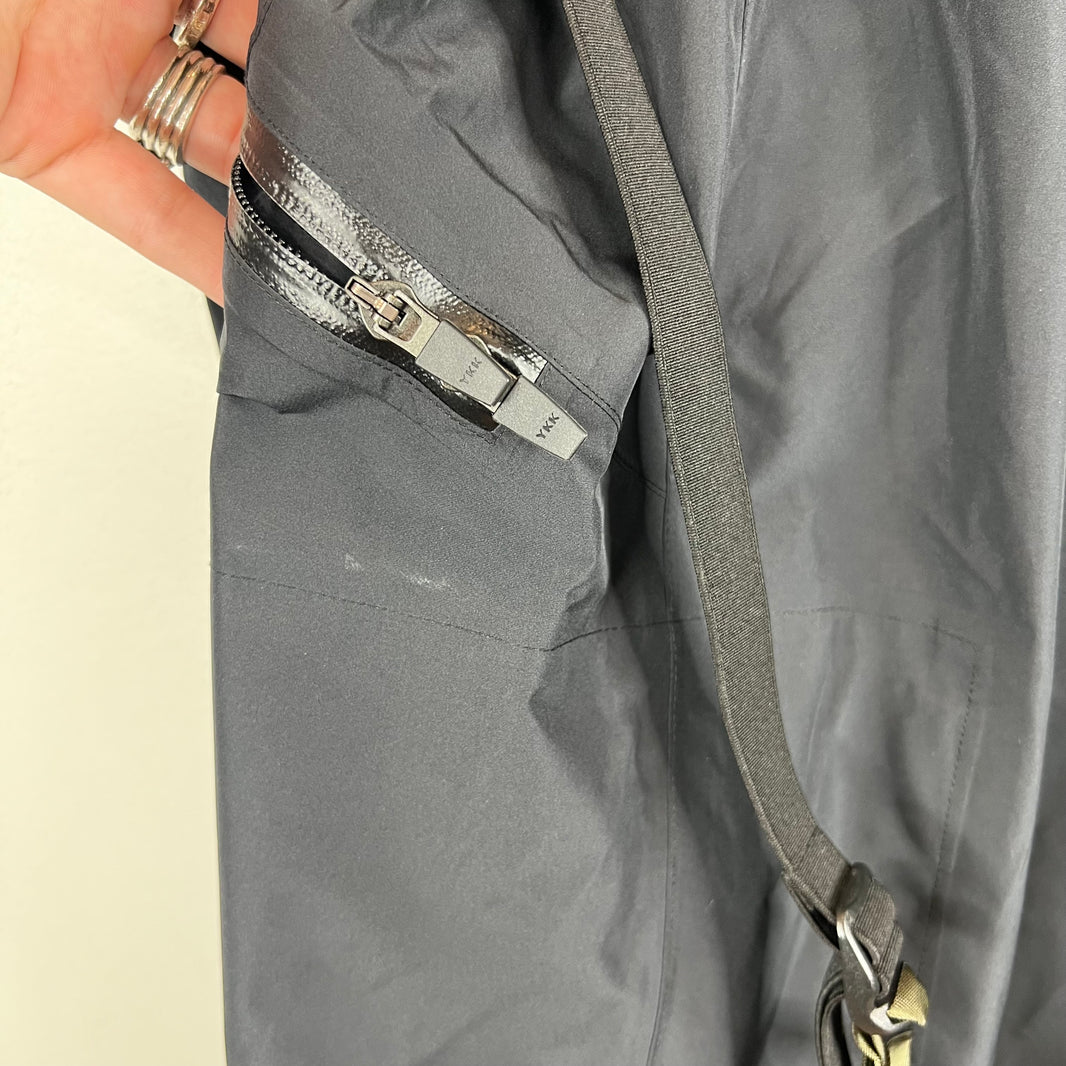 Acronym J1W-GTPL Jacket