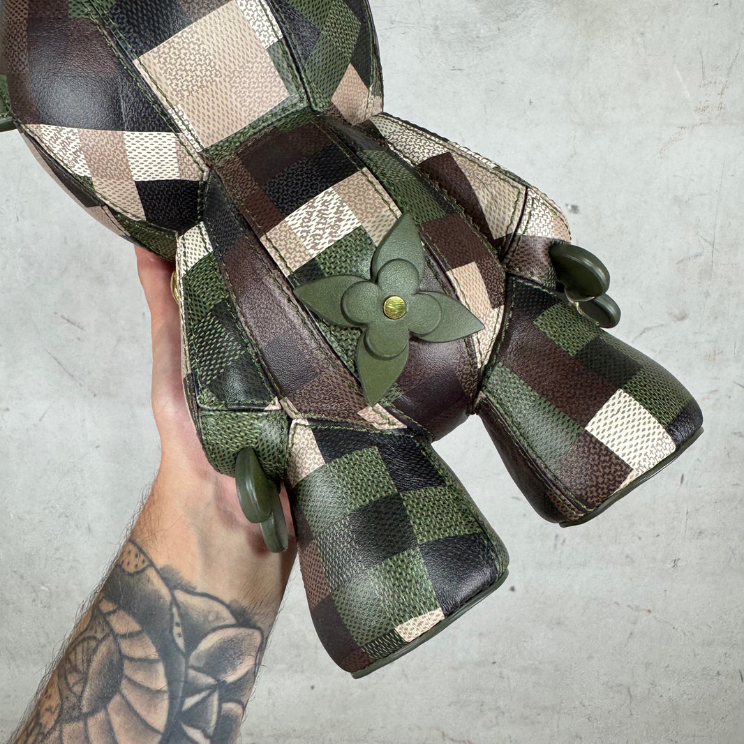 Louis Vuitton Damoflage Promo Bear