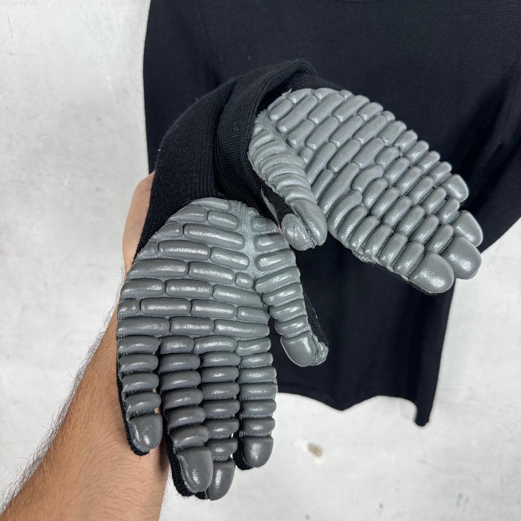CDG Textured Glove Sweater