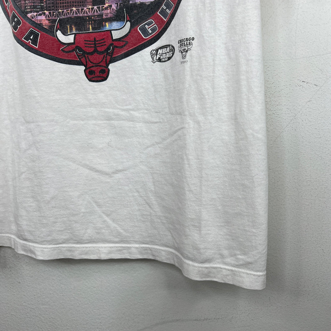 Vintage Chicago Bulls 3-Peat T-Shirt