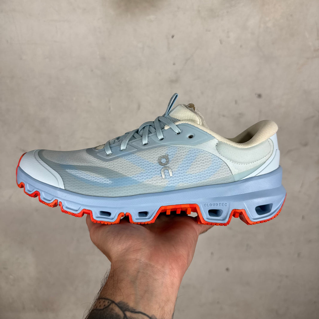 Loewe x On Blue Cloudventure