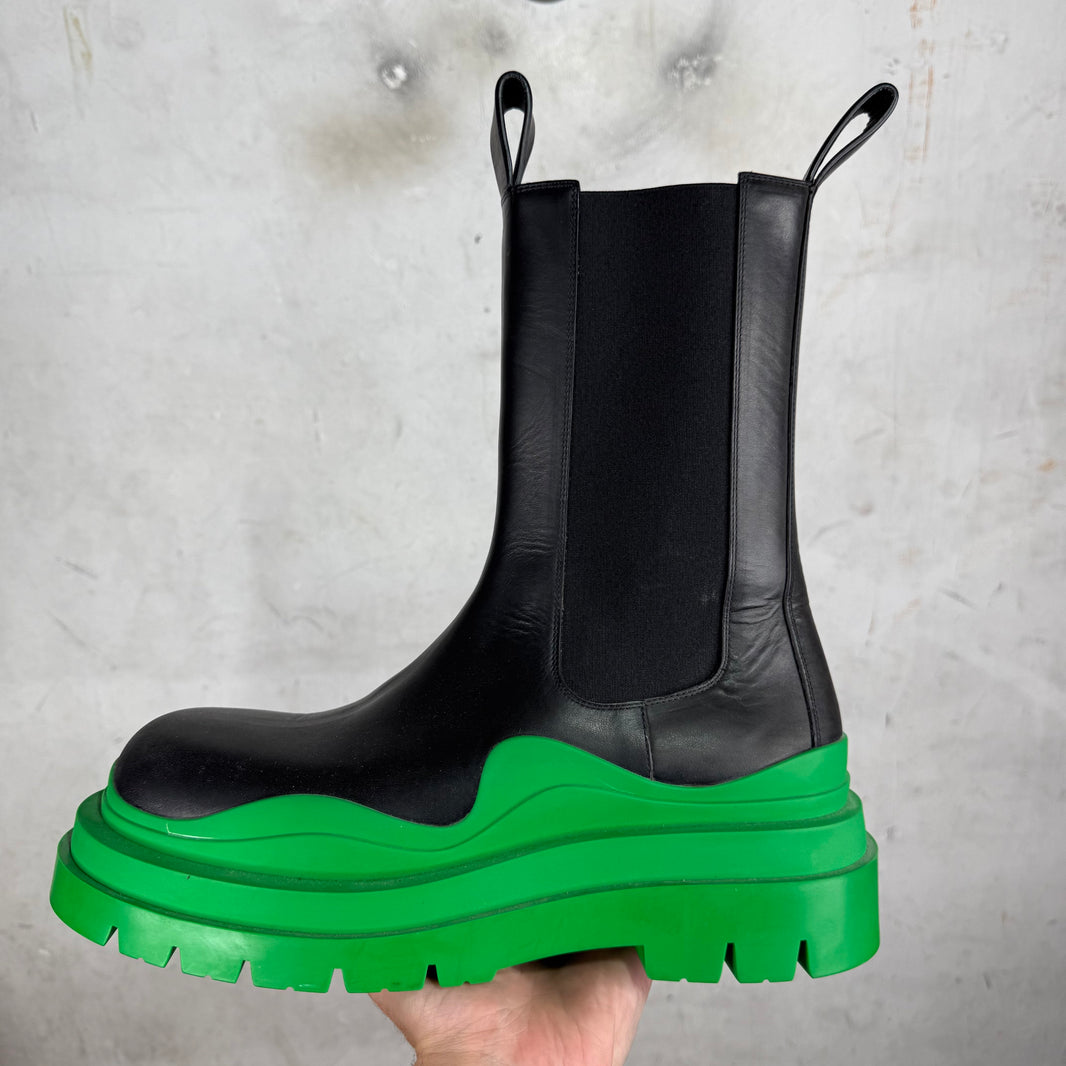 Bottega Veneta Green/Black Leather Tire Boots