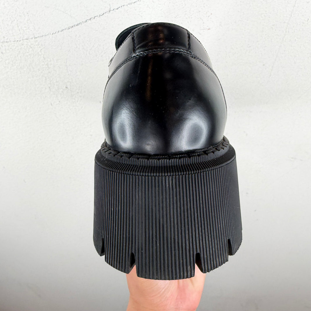 Balenciaga Low Top Tractor Loafer