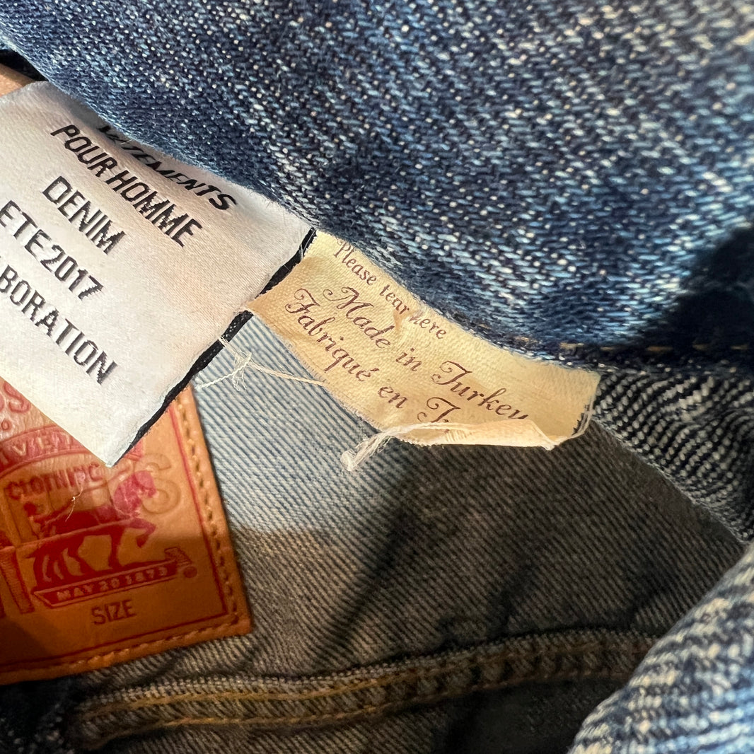 Vetements Levis Rebuilt Cropped Denim Jacket