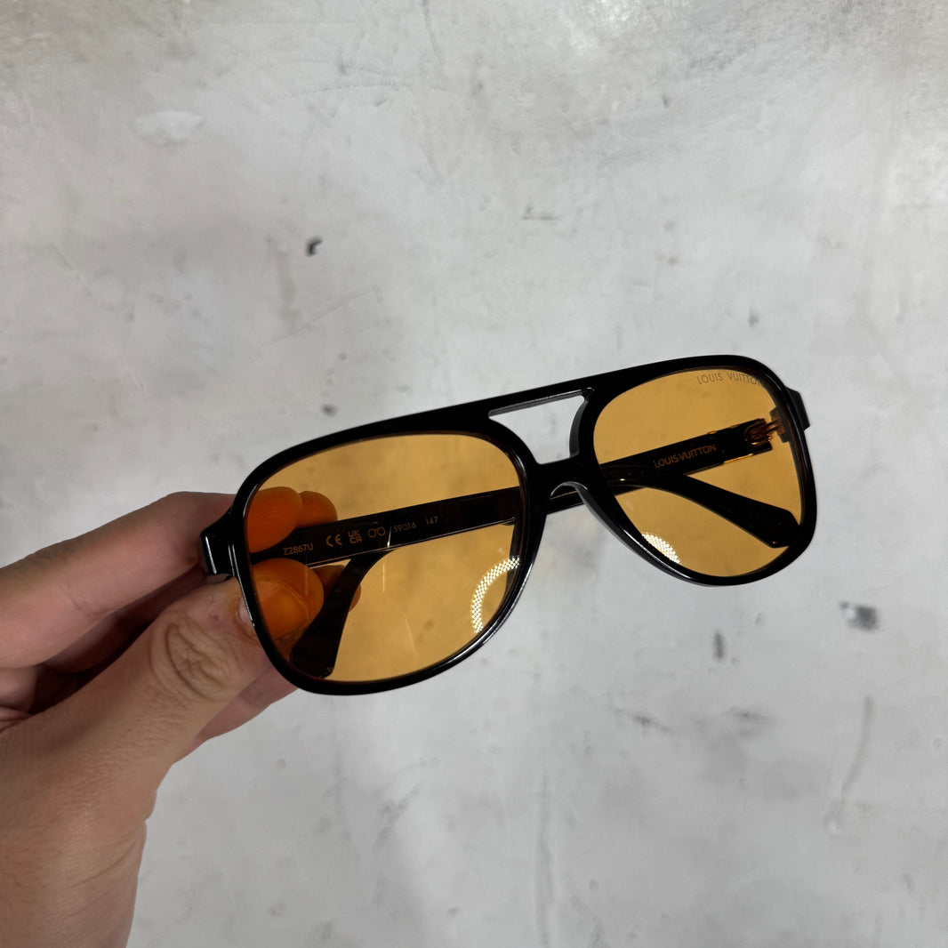 Louis Vuitton Z2867U Yellow Tint Sunglasses