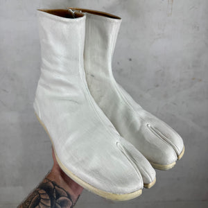Margiela Painted Tabi Flat Boots