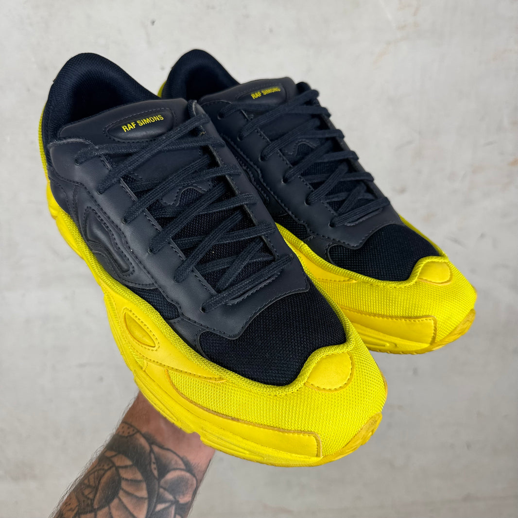 Raf Simons Navy/Yellow Ozweegos