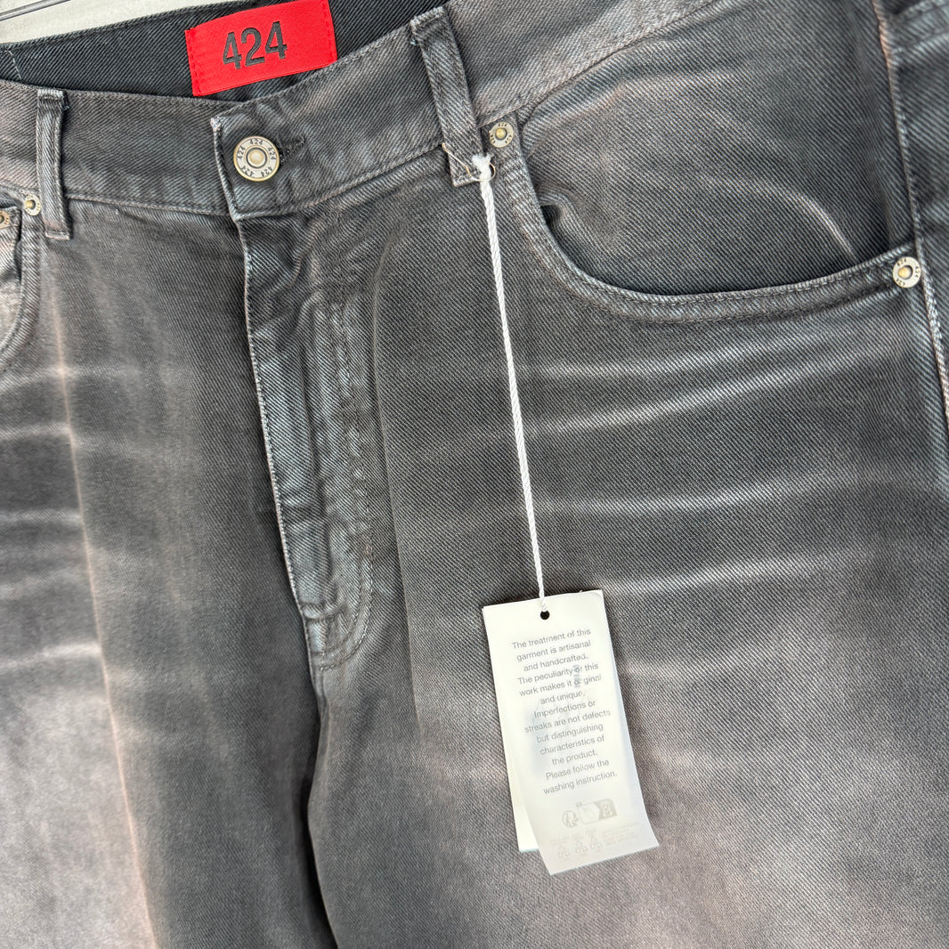 424 Washed Black Loose Denim Jeans