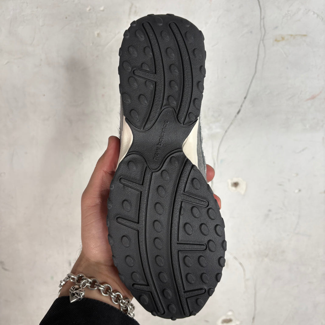 New Balance x Basketcase 204L