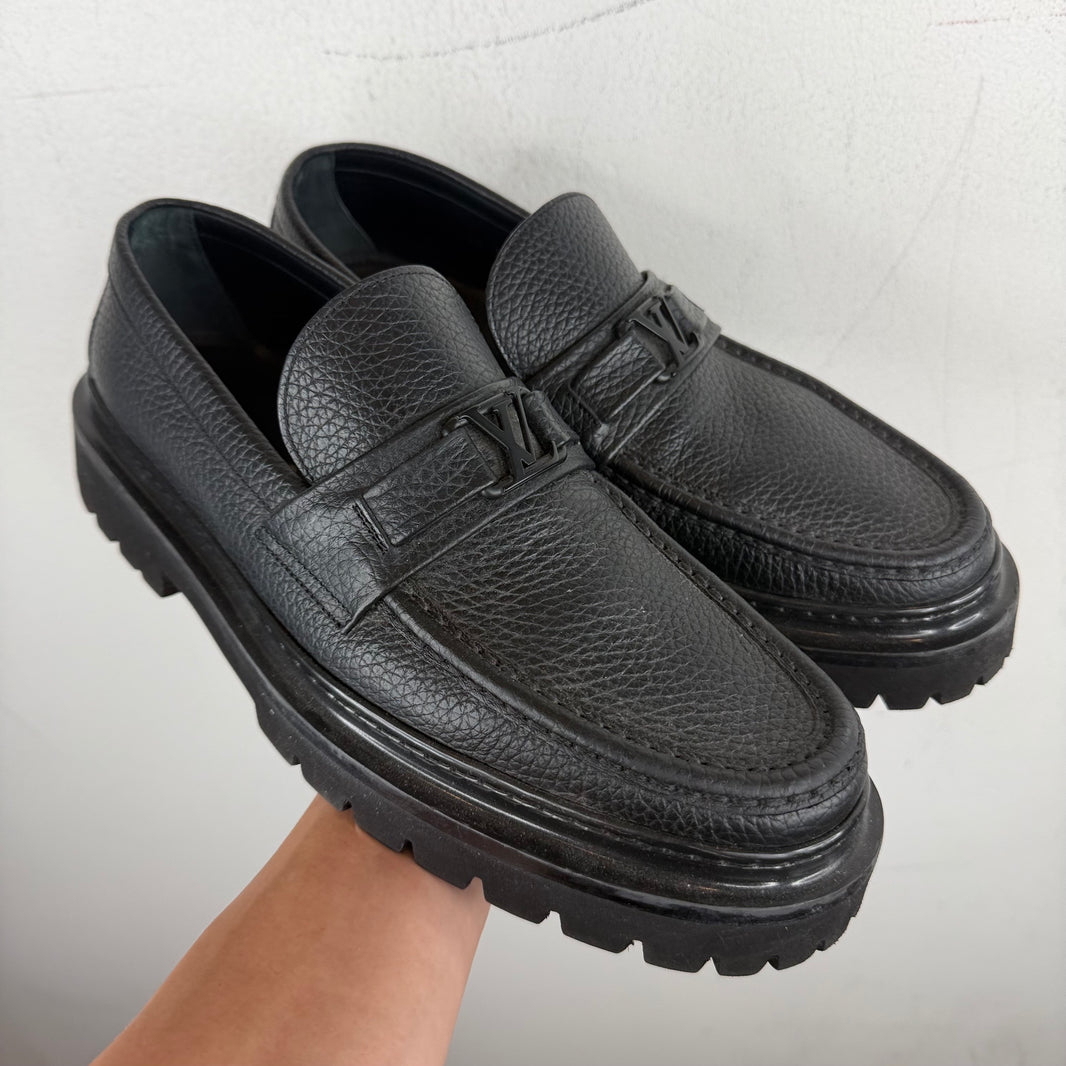 Louis Vuitton Tumbled Leather Loafers