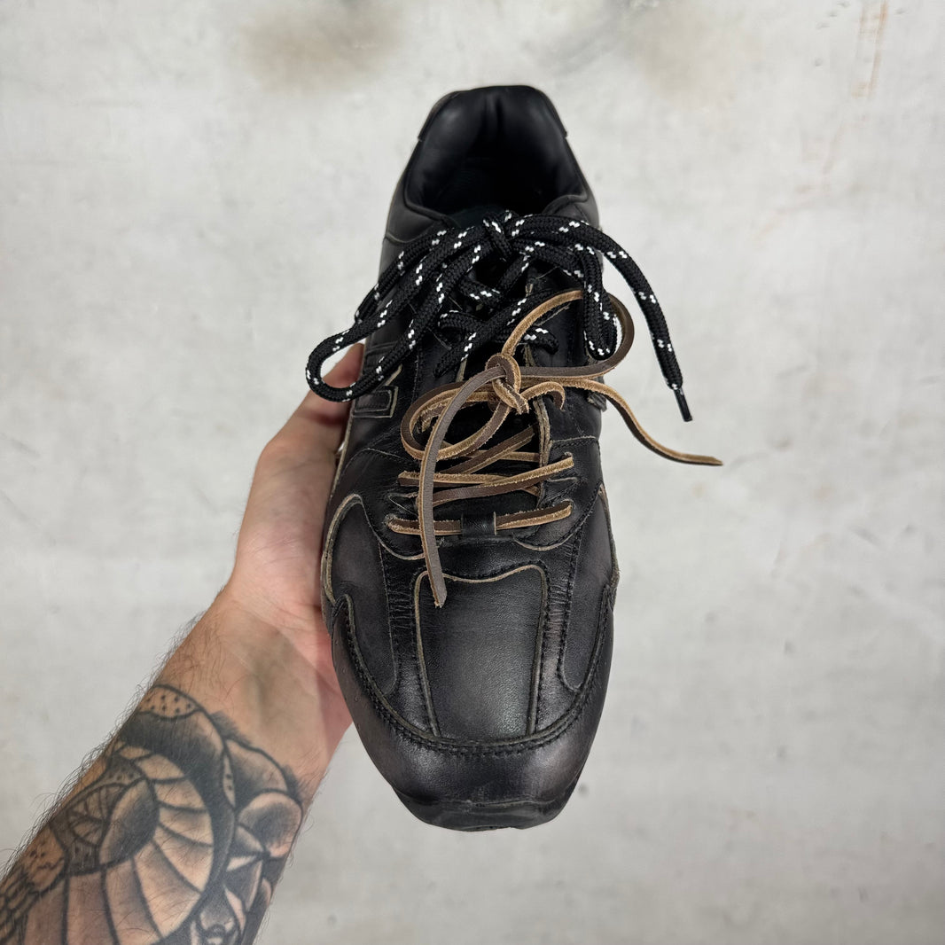 Miu Miu 
Black Leahter New Balance