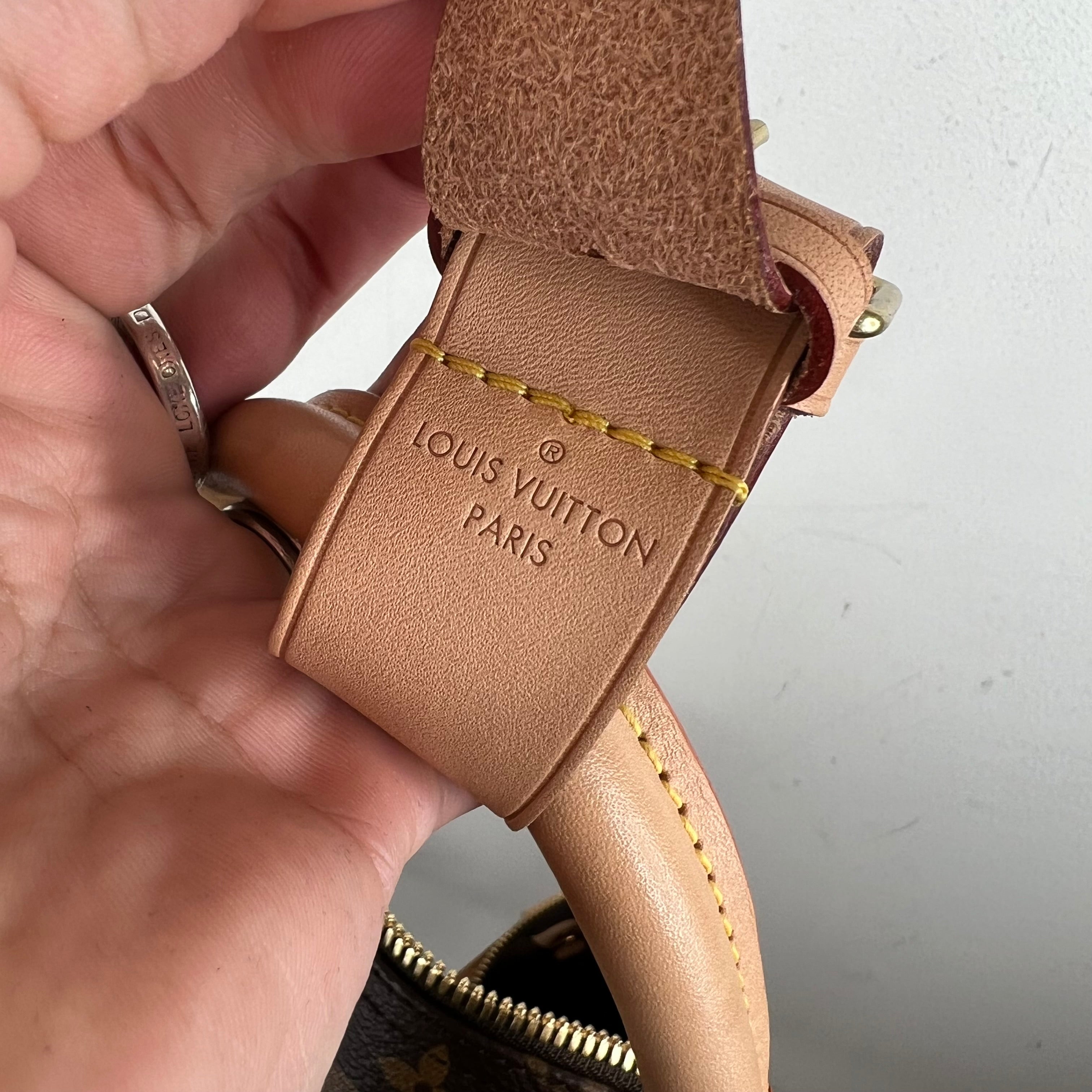 Louis Vuitton Sample Monogram Keepall 55 Dufffle Bag – www.Lukes.store