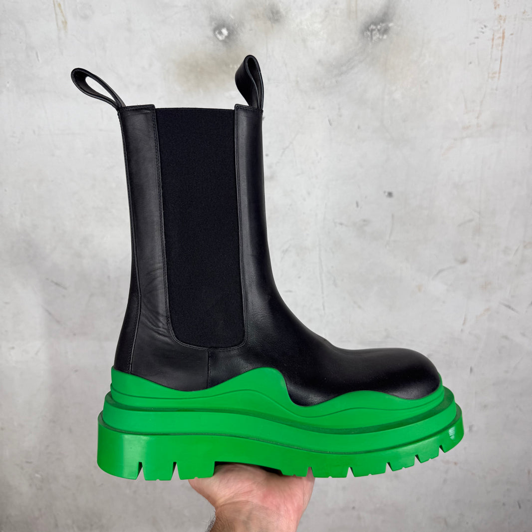 Bottega Veneta Green/Black Leather Tire Boots