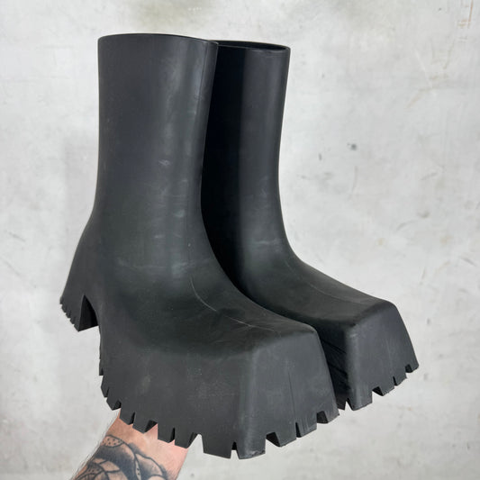 Balenciaga Rubber Trooper Boots