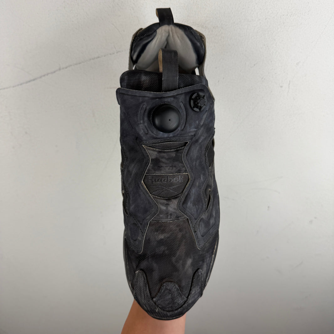 Vetements Reebok Pump Sneakers