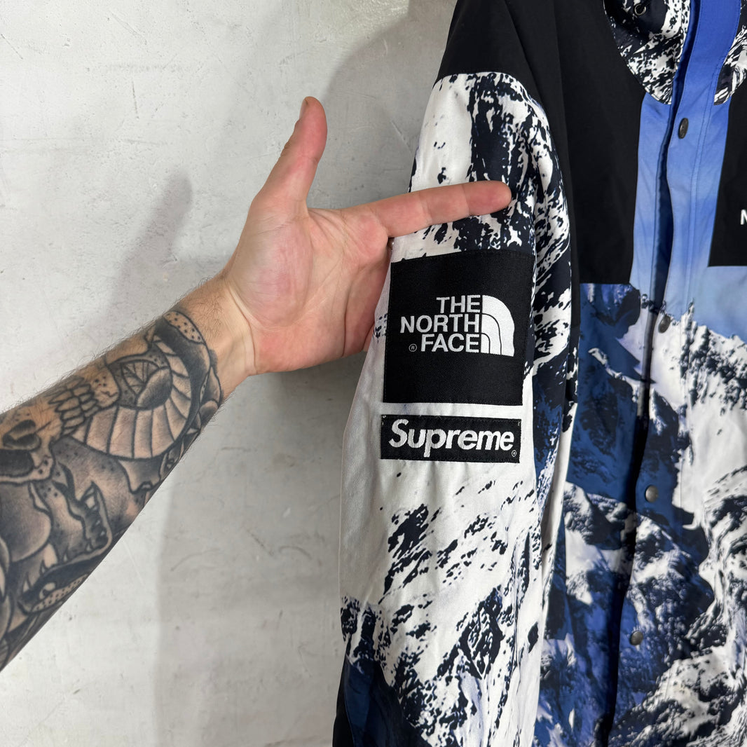 Supreme x TNF Mountain Jacket