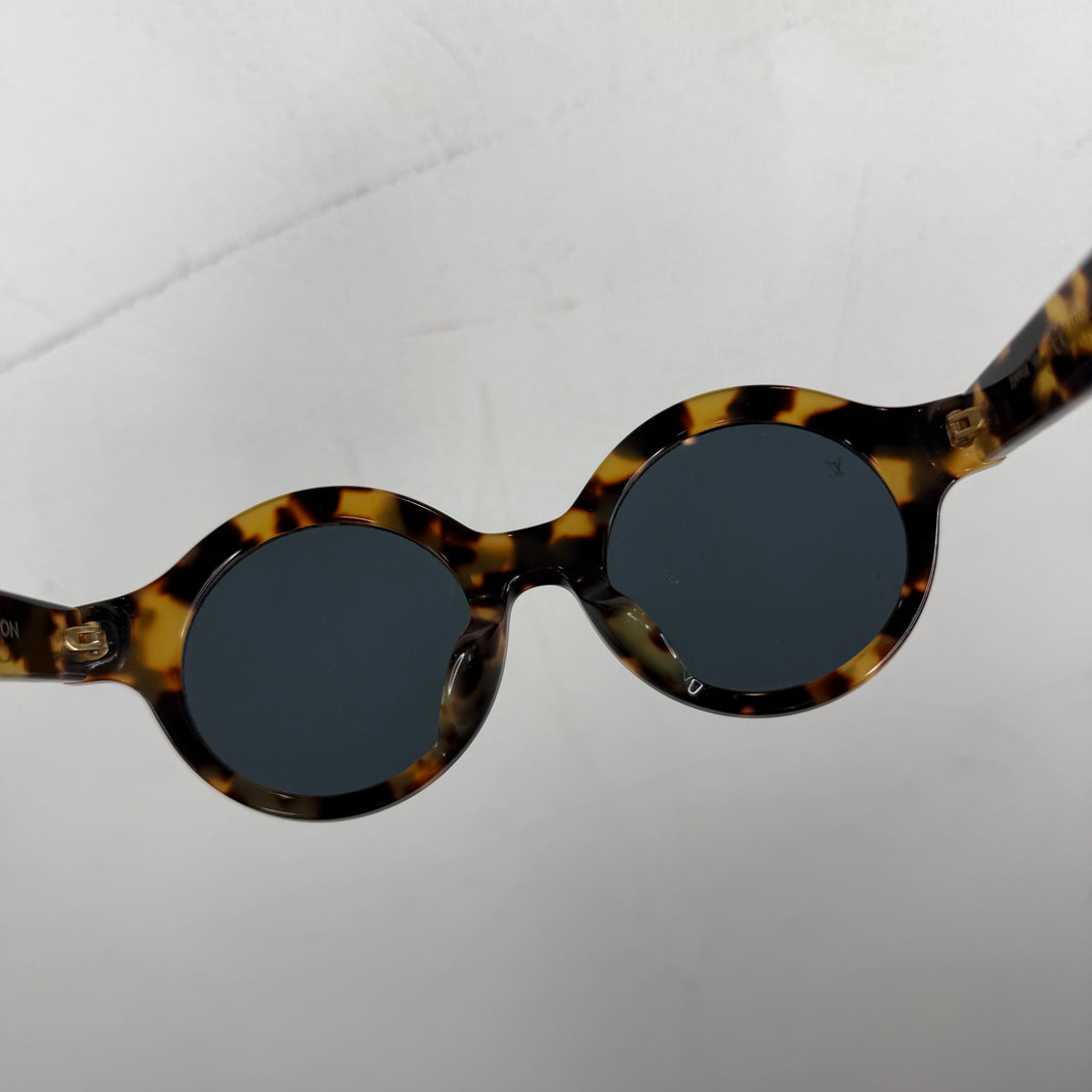 Louis Vuitton Supreme Tortoise Downtown Sunglasses