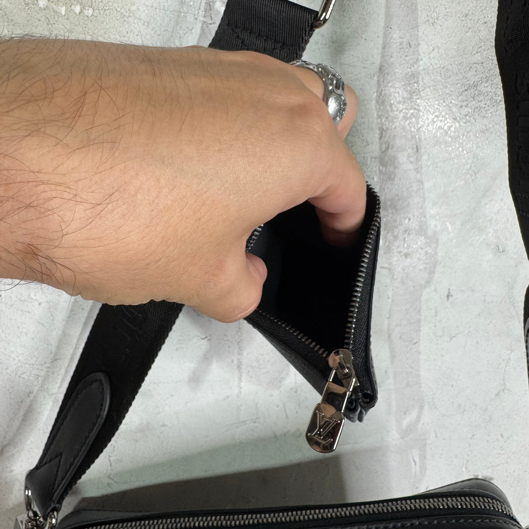 Louis Vuitton Trio Messenger Bag