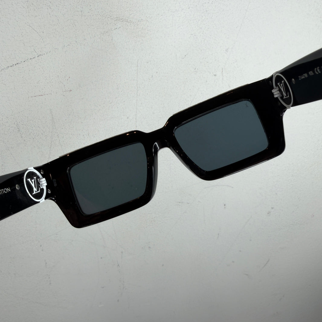 Louis Vuitton Z1447W Sunglasses