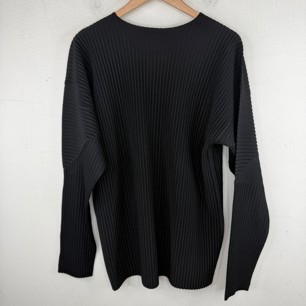 Issey Miyake Pleated Shirt Black