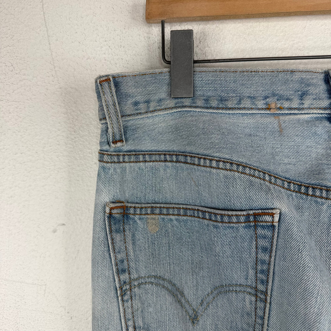 Vintage Smoked Lightwash Levi's 505 Jeans