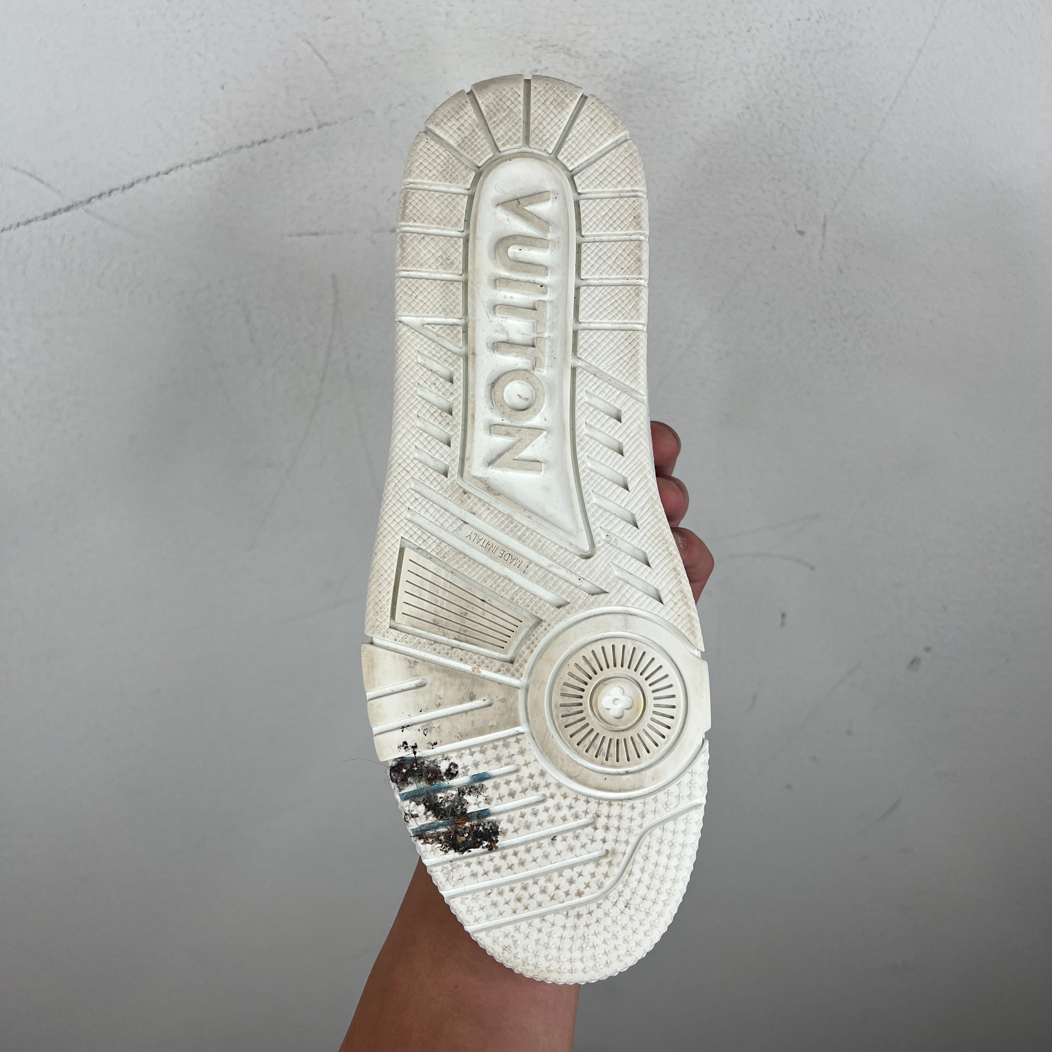 Louis Vuitton White Trainer Lows