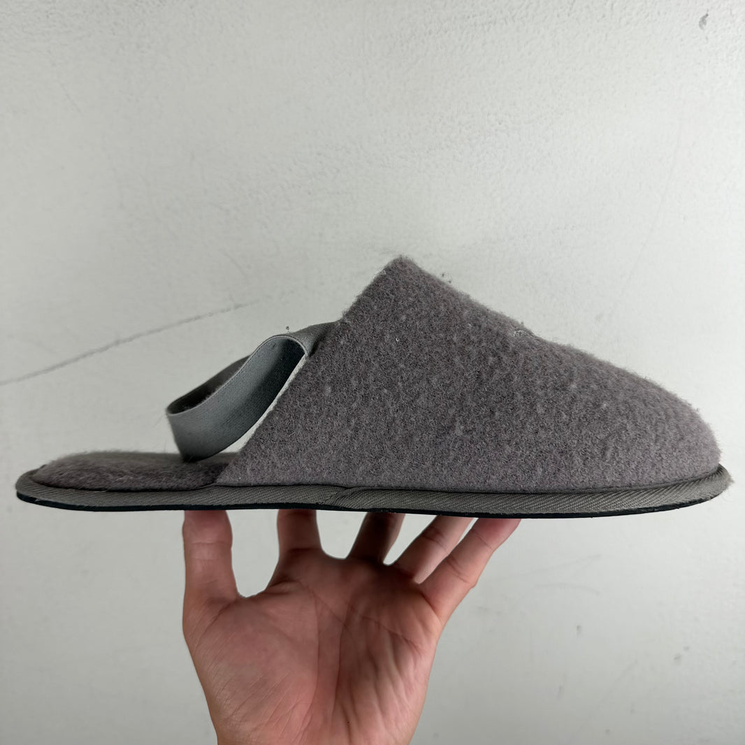 Alexander Digenova Gray House Slippers