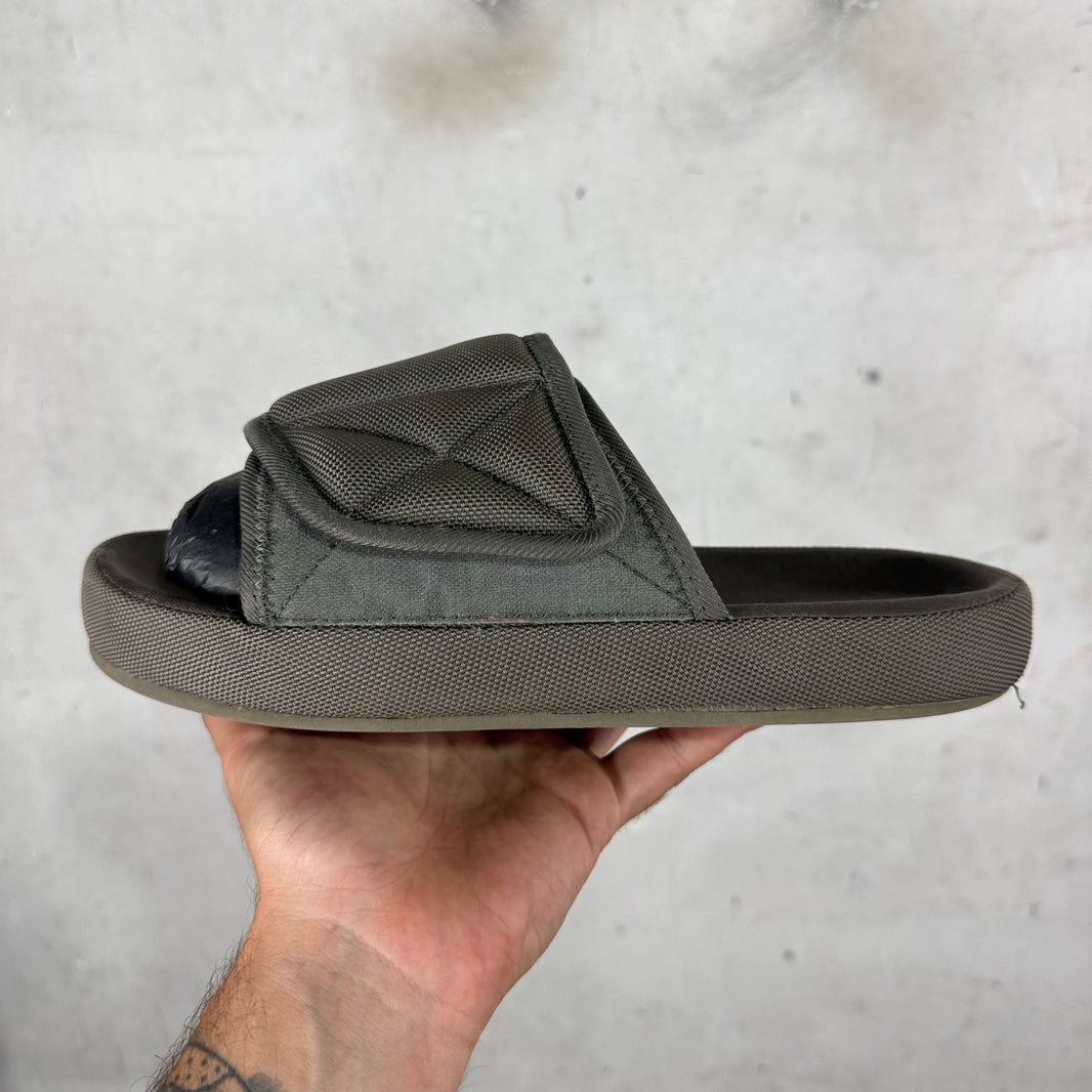 Yeezy Season 6 Nylon Slides